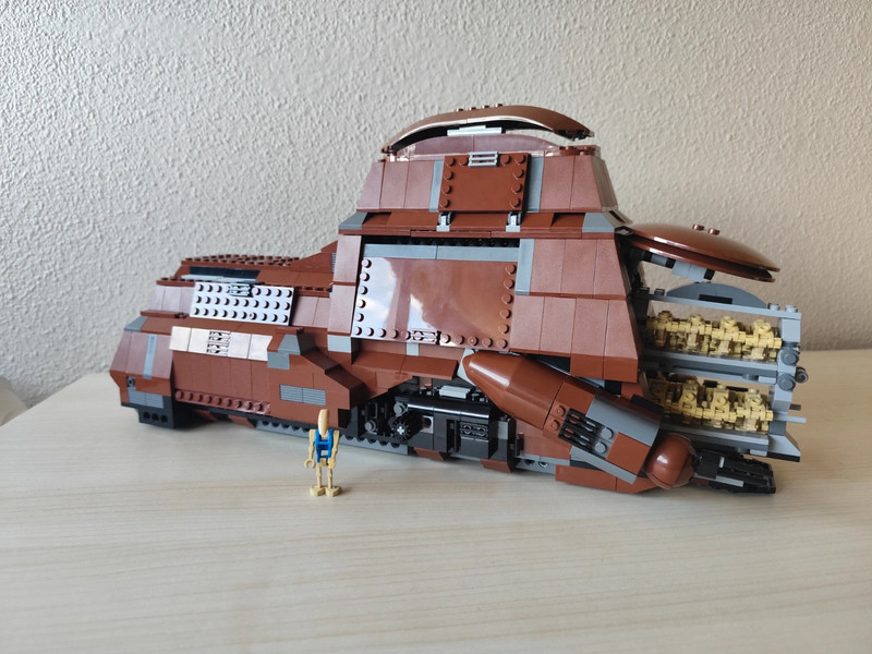 MTT Separatista compatible con LEGO + 18 droides