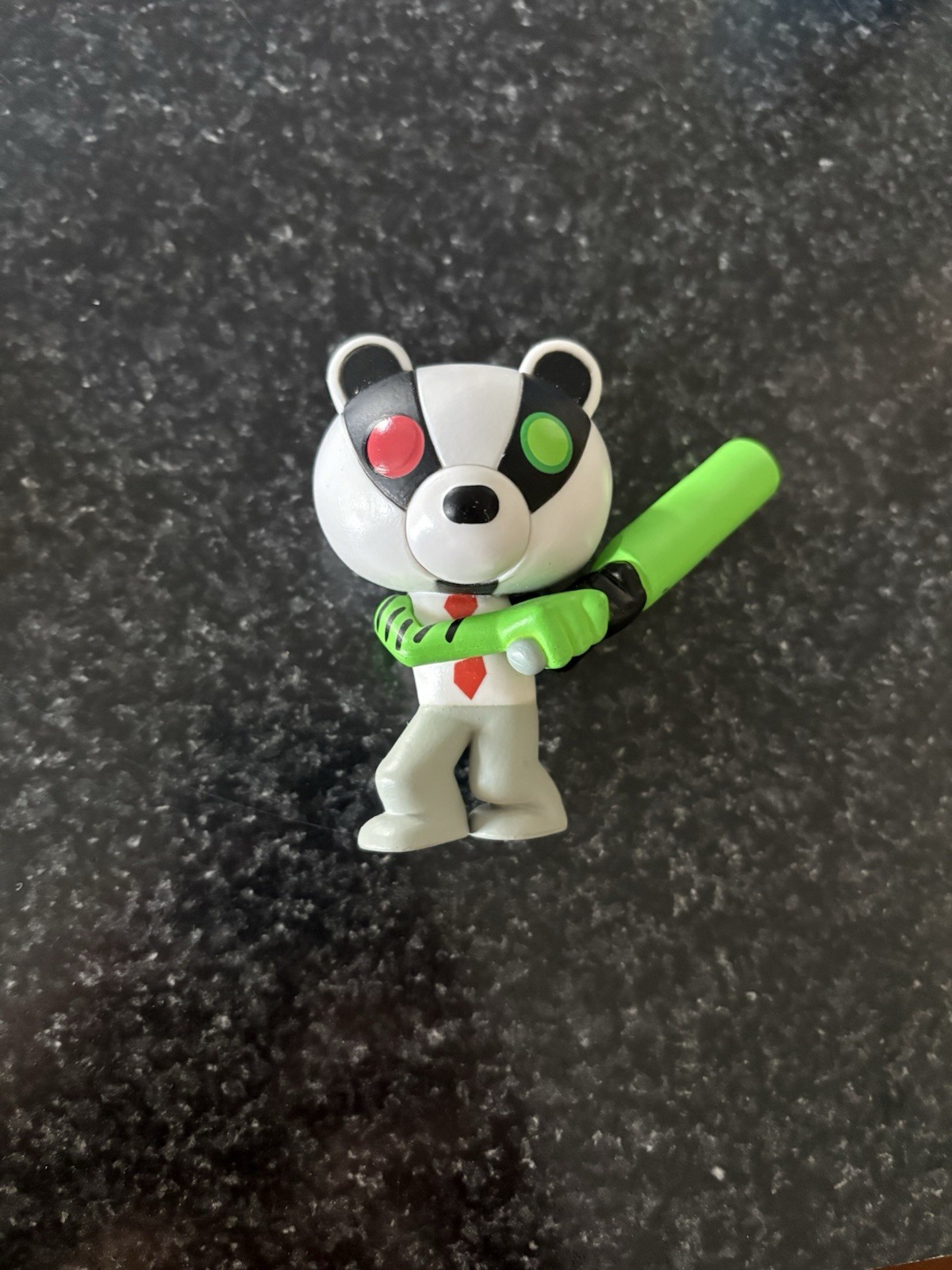 Piggy Minifigure Badger Mystery Pack 3" Red/Green Eye Figure