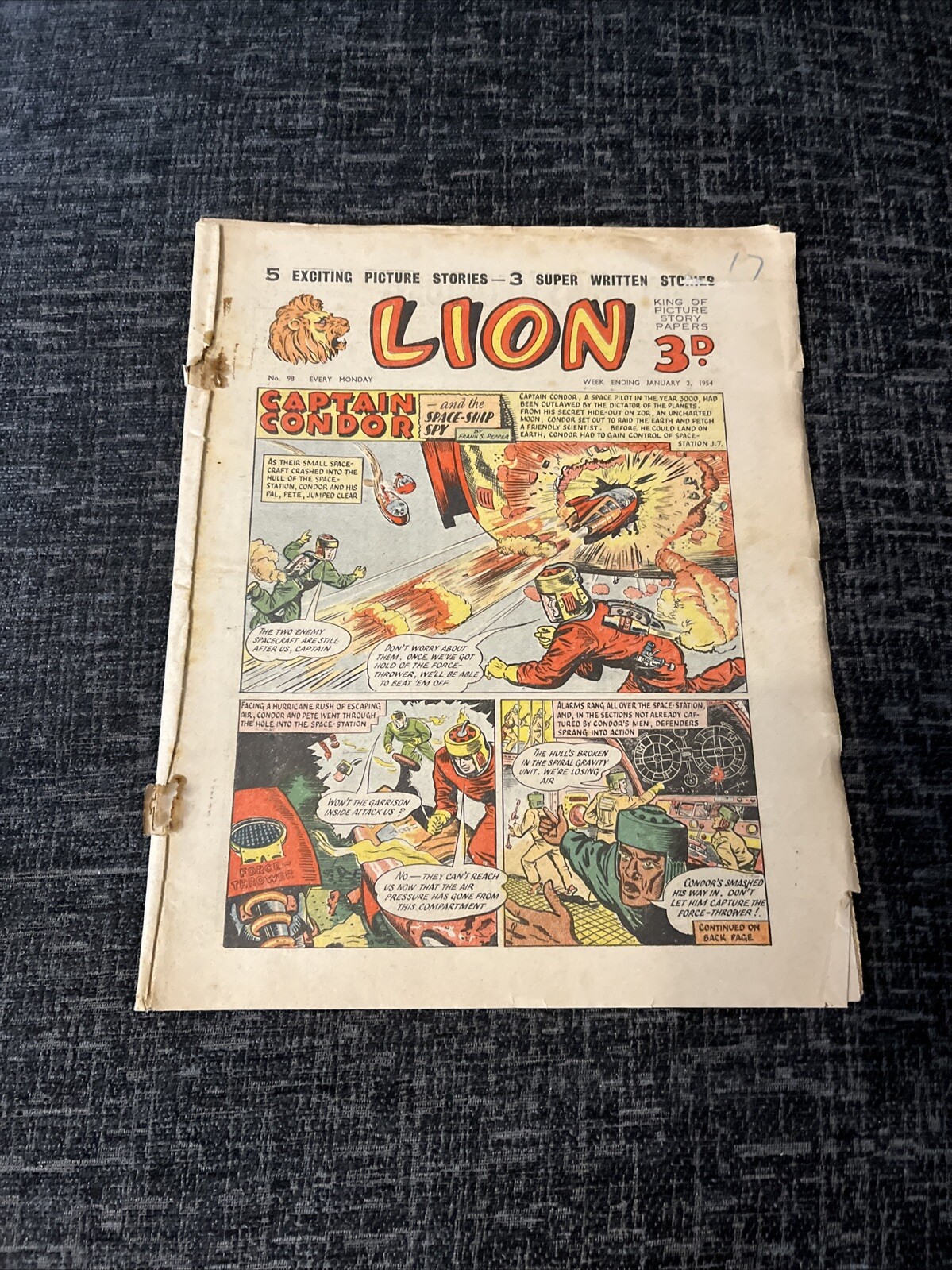 Lion Comic - No 98 - 2 January 1954