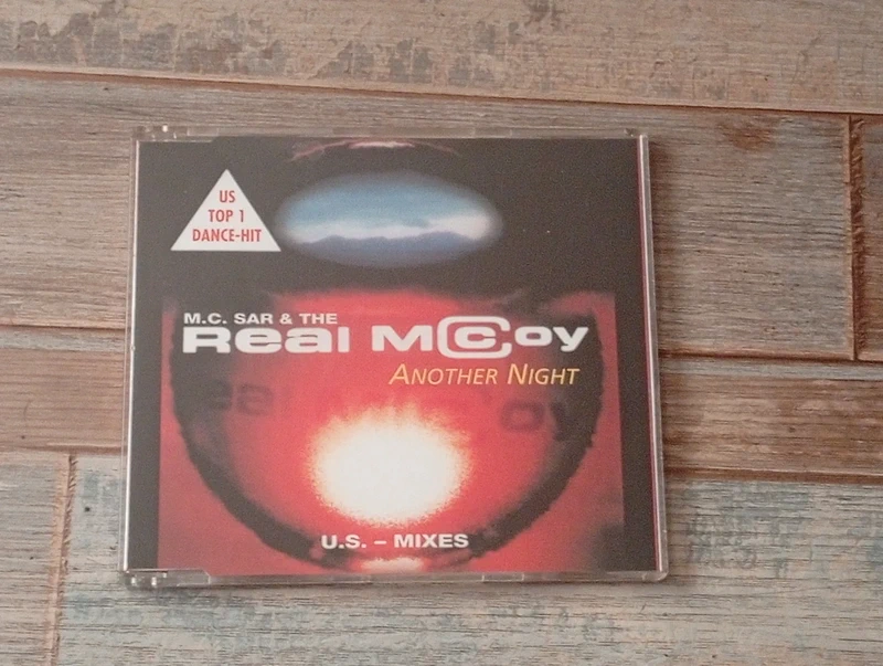 CD maxi single M.C.Sar & the Real Mcoy " another night" U.S remixes