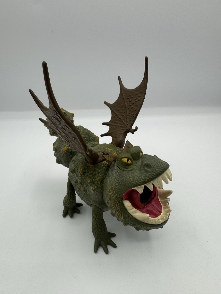 How To Train Your Dragon: Defenders of Berk MEATLUG Figura Gronckle Dreamworks