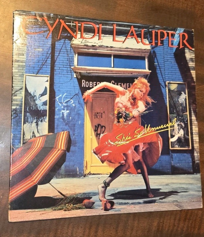 She's So Unusual - Cyndi Lauper (LP  1983 Portrait Records) VG+/EX 