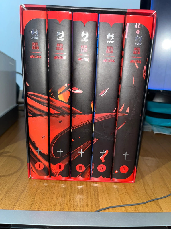 Box Hellsing Ultimate Manga