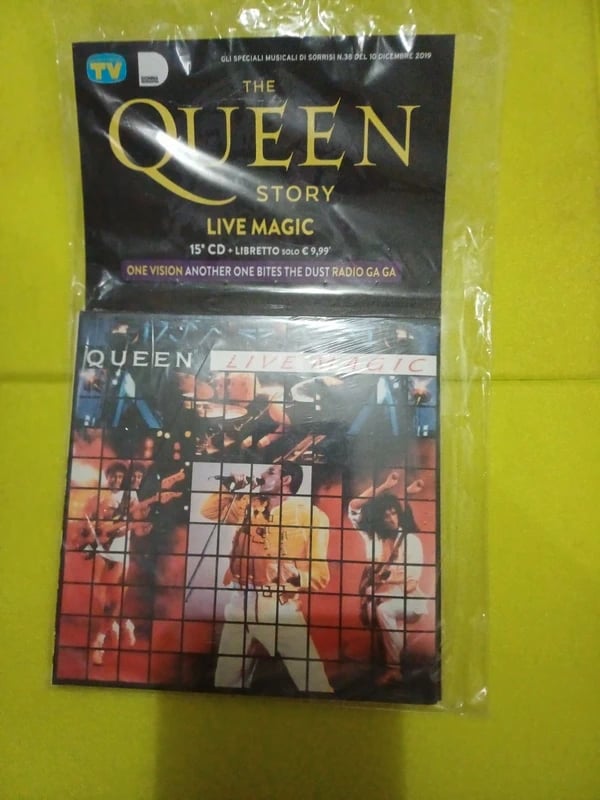 Cd The Queen story