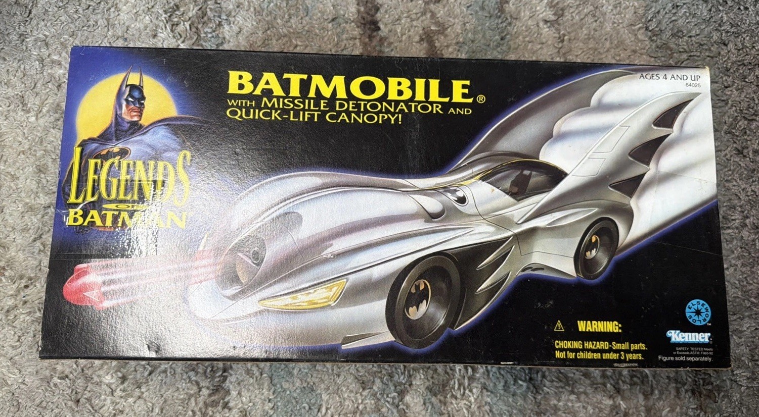 Batmobile Kenner 1994 Legends of the Batman con detonatore missilistico nuova con scatola vintage nuova