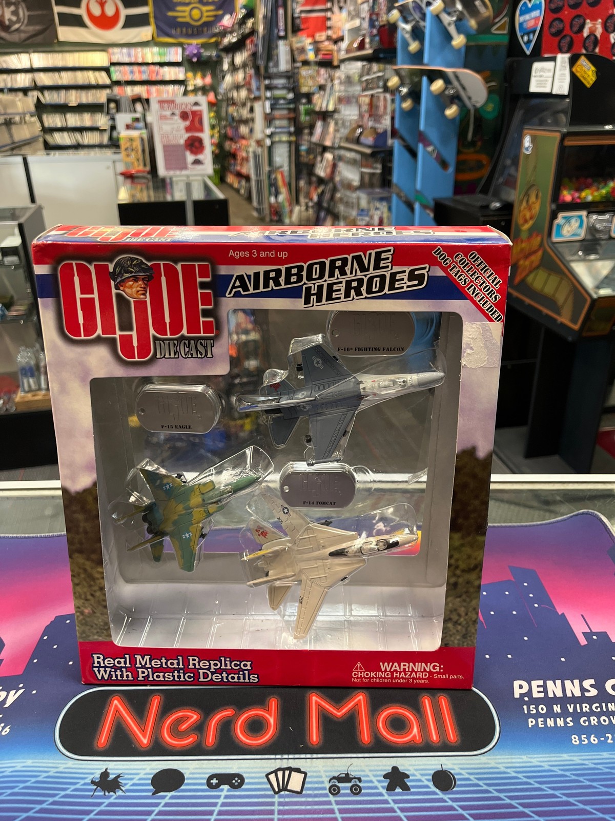 GI Joe: Die Cast Airborne Heroes Jet in miniatura