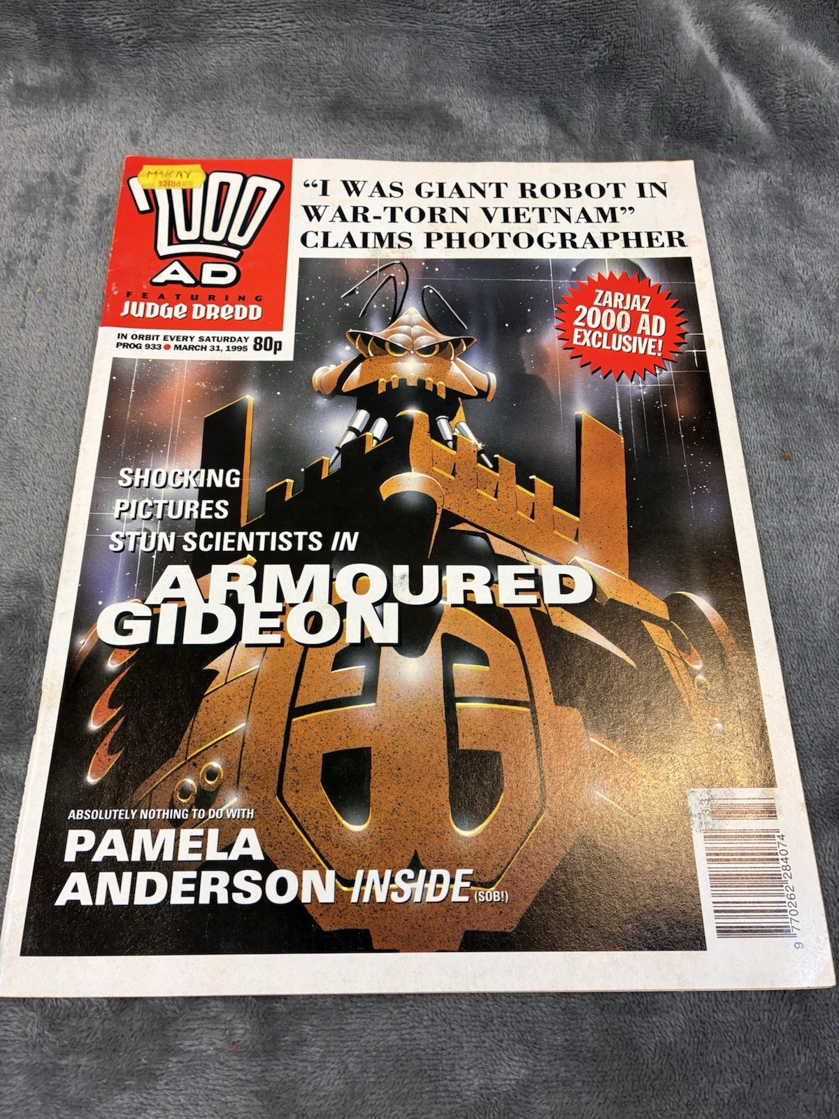 2000AD Featuring Judge Dredd Armoured Gideon Prog 333 Mar 31 1995