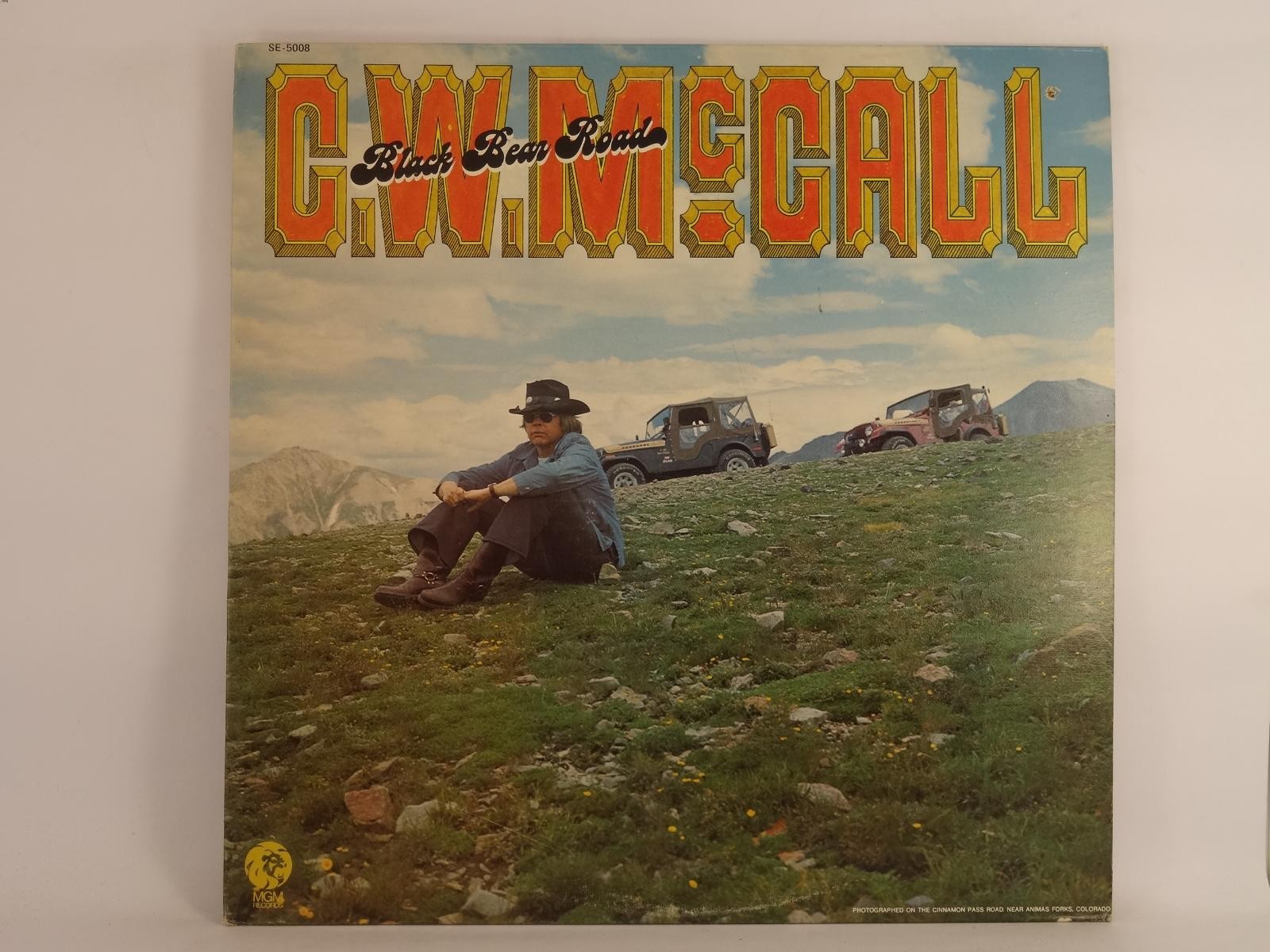 C.W. MCCALL BLACK BEAN ROAD (376) 10 Track LP including Picture Sleeve MGM