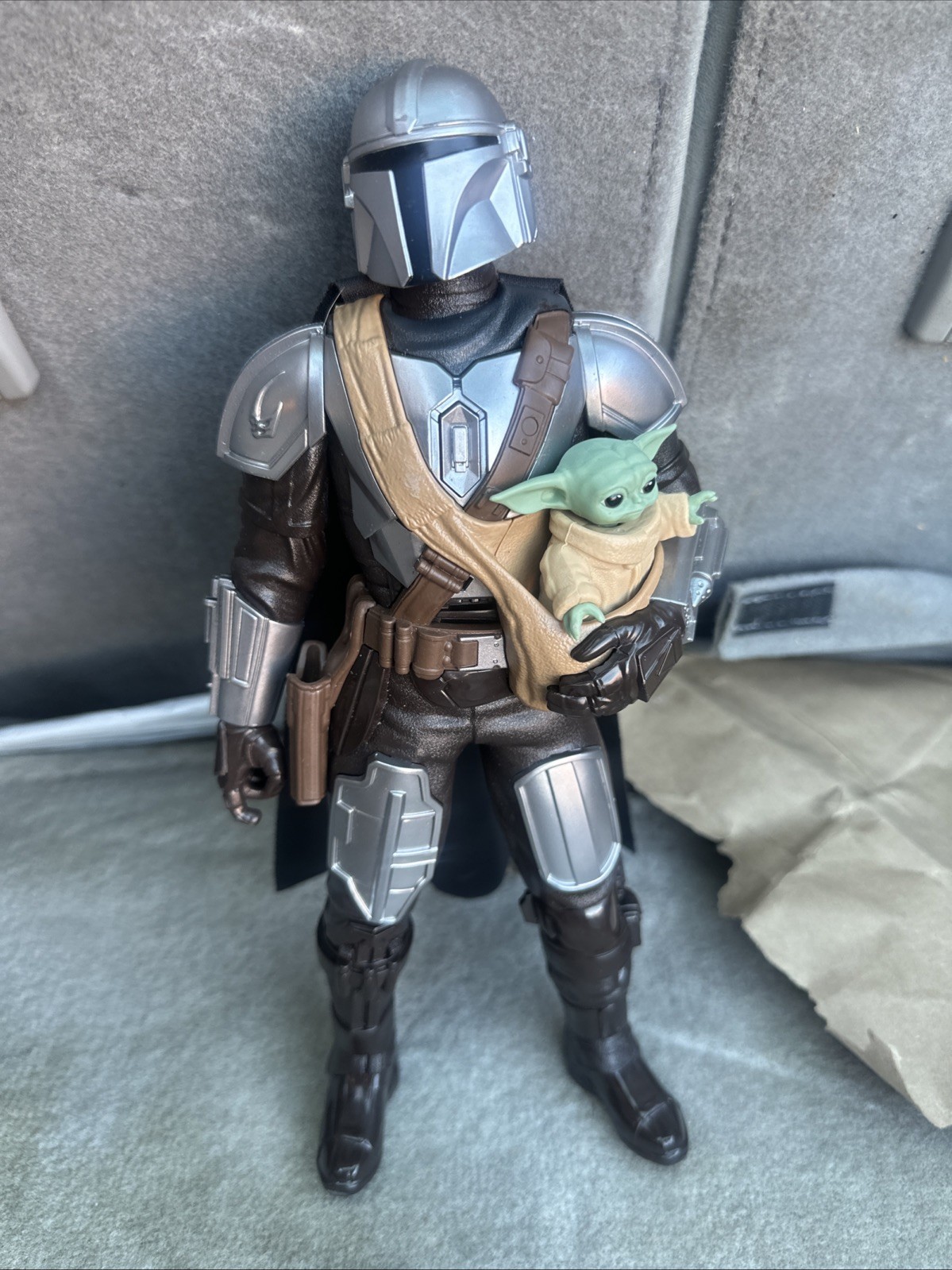 Talking Star Wars Galactic Action Figure The Mandalorian And Grogu