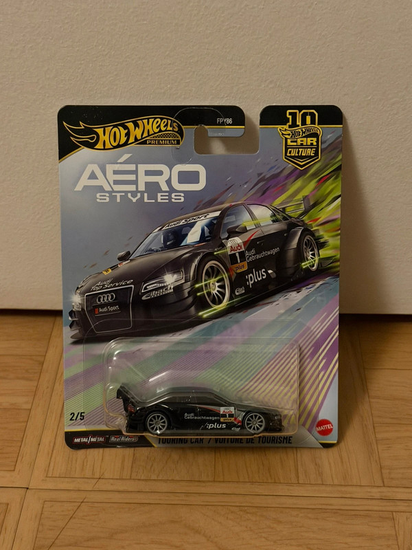 Hot Wheels Audi A4 Touring car Aero styles