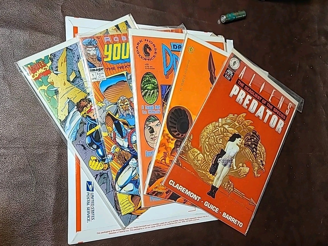 Lotto di 5 fumetti - Youngblood #1, Alien vs Predator #1, Aliens Deadliest #2, DHP