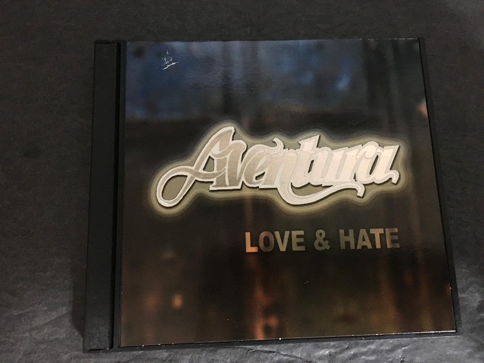 Aventura Love & Hate CD