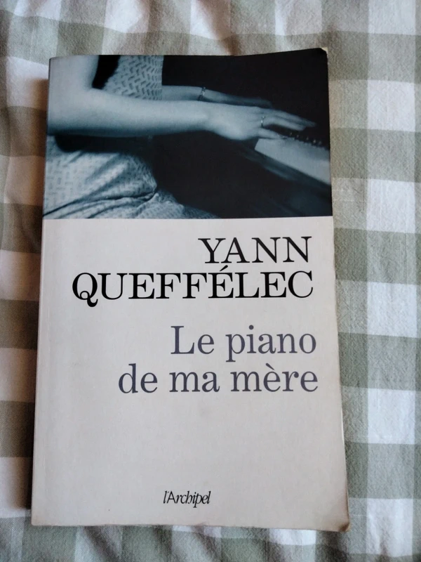 Livre Le piano de ma mère