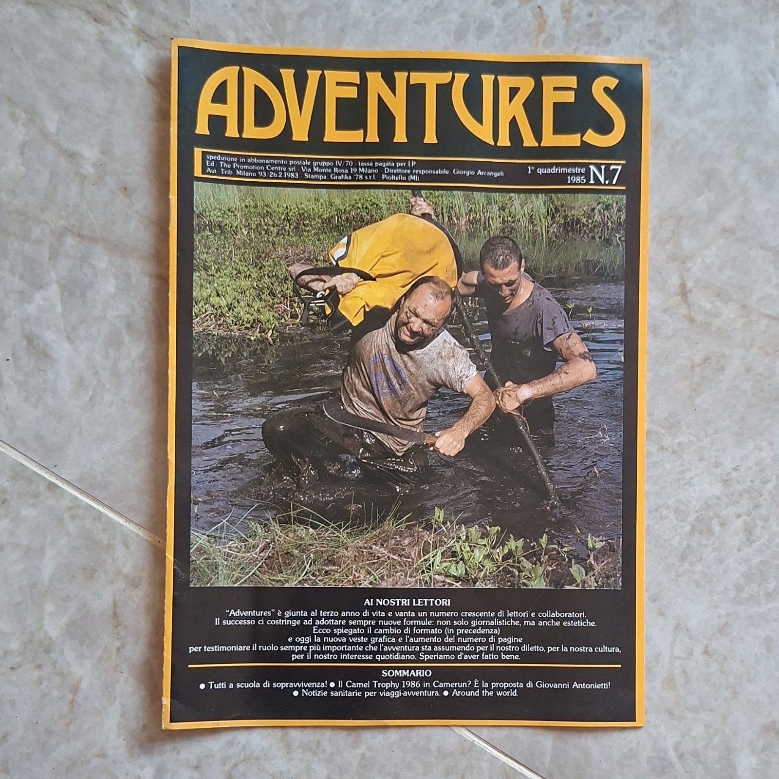 ADVENTURES fumetto/rivista n. 7 - Anno di pubblicazione 1985