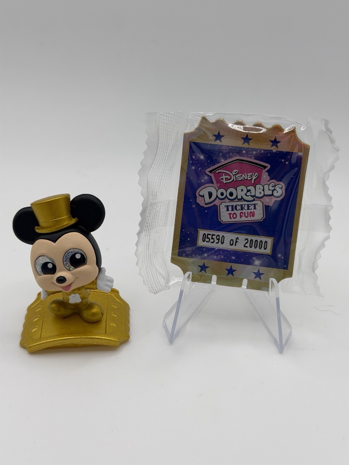 Disney Doorables Ticket To Fun Golden Mickey Mouse Limited Edition /20000