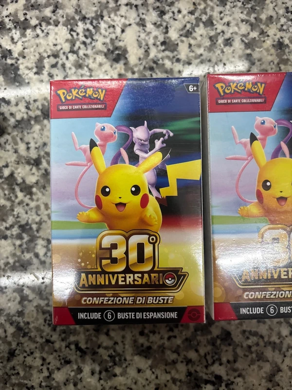 box 30 Anniversario Pokemon
