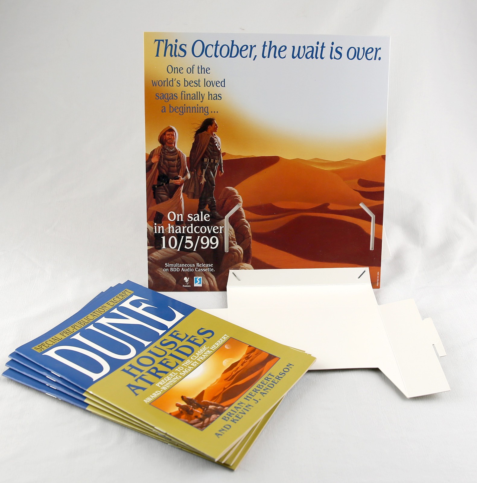 Libro DUAL FIRMATO I VENTI DI DUNE con kit espositore mailer promozionale