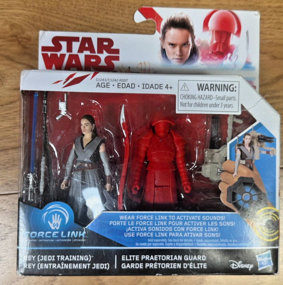 Hasbro Star Wars Rey (Jedi Training) & Elite Praetorian Guard 2-Pack Action...