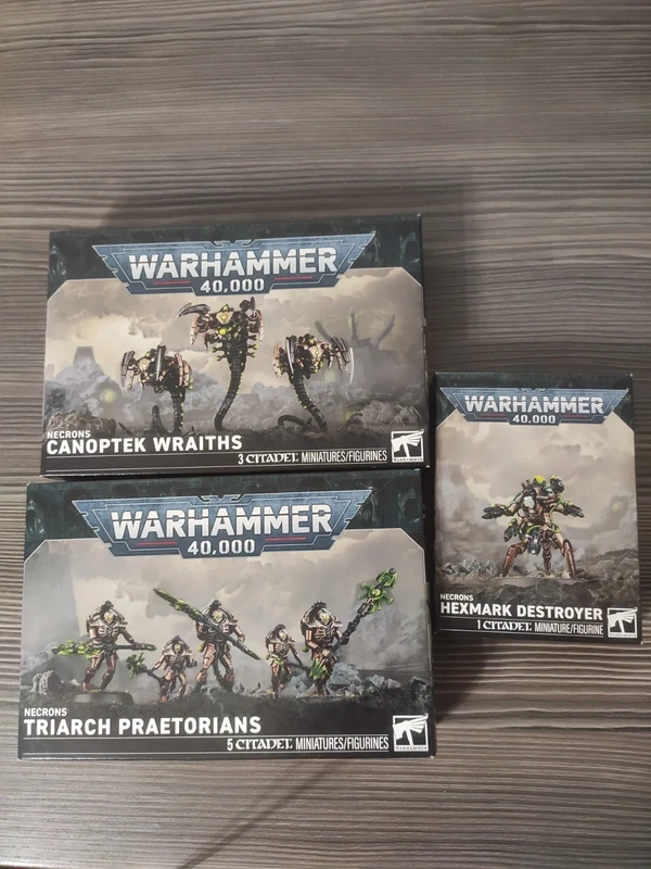 Warhammer 40k Necrons Lot (Wraiths, Triarch Praetorians, Hexmark Destroyer) - NIB