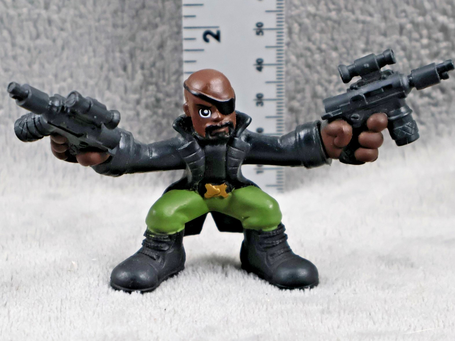 Eyepatch Sheriff Action Figure Doppia Pistola Nero Trench Coat Plastica Sciolto