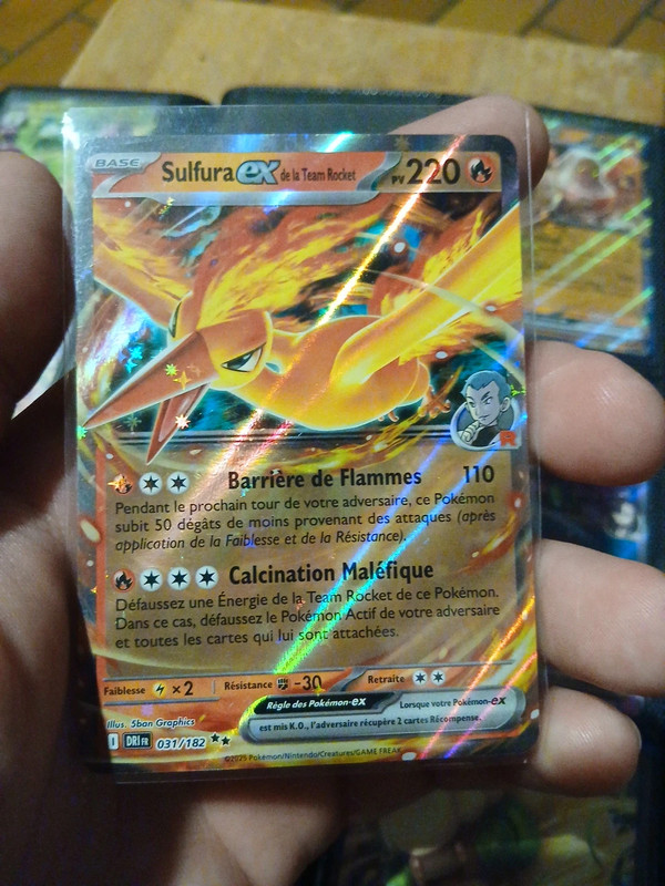 Carte Pokemon EX Sulfura EX de la Team Rocket