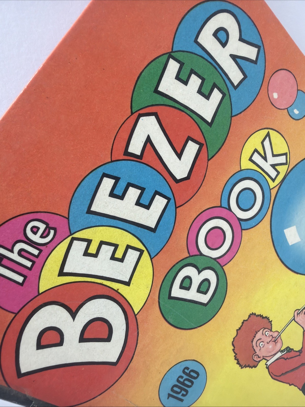 THE BEEZER Christmas Annual 1966 - Vintage / Nostalgic / Retro Gifts