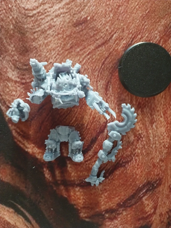 Ork Warboss in Mega armour