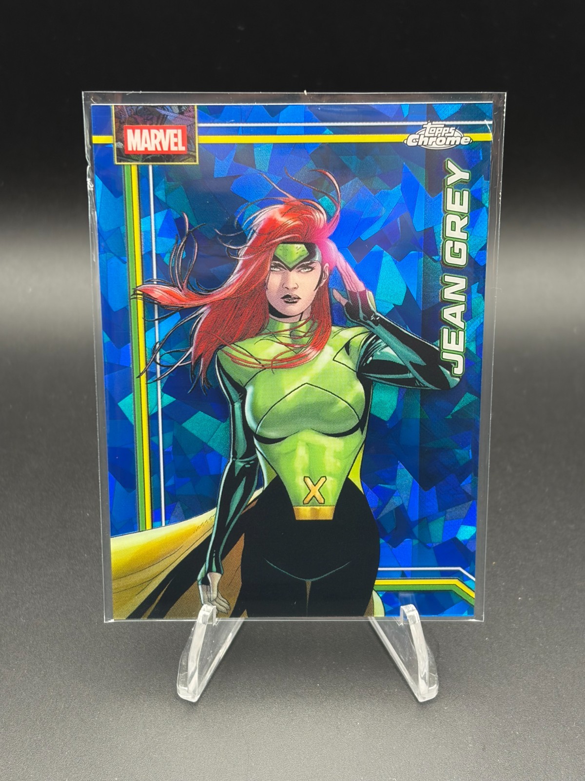 2026 Topps Chrome Marvel Zaffiro Jean Base Grigio #59