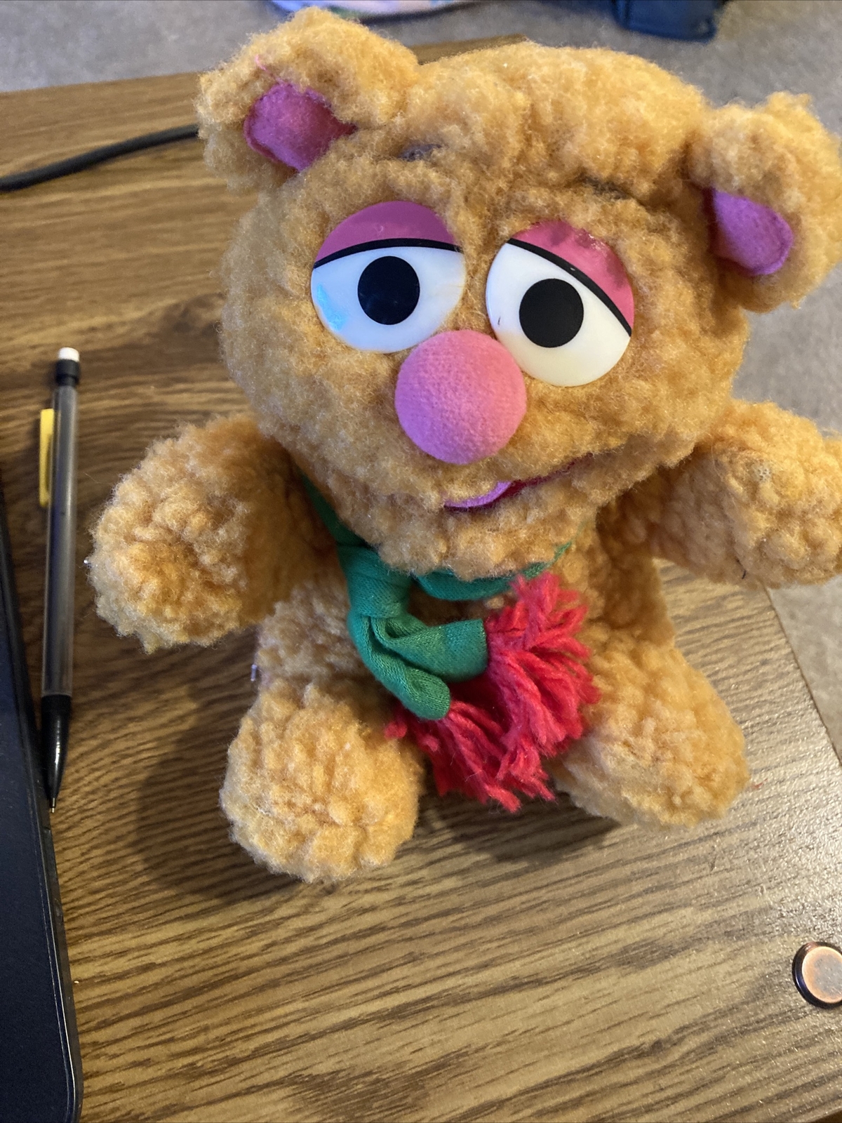Henson's Muppet Babies Baby Fozzie 8" 1987 con sciarpa natalizia