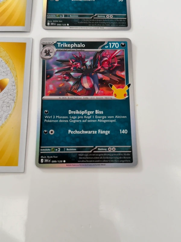 Pokémon Karte Trikephalo 008/128 Celebrations