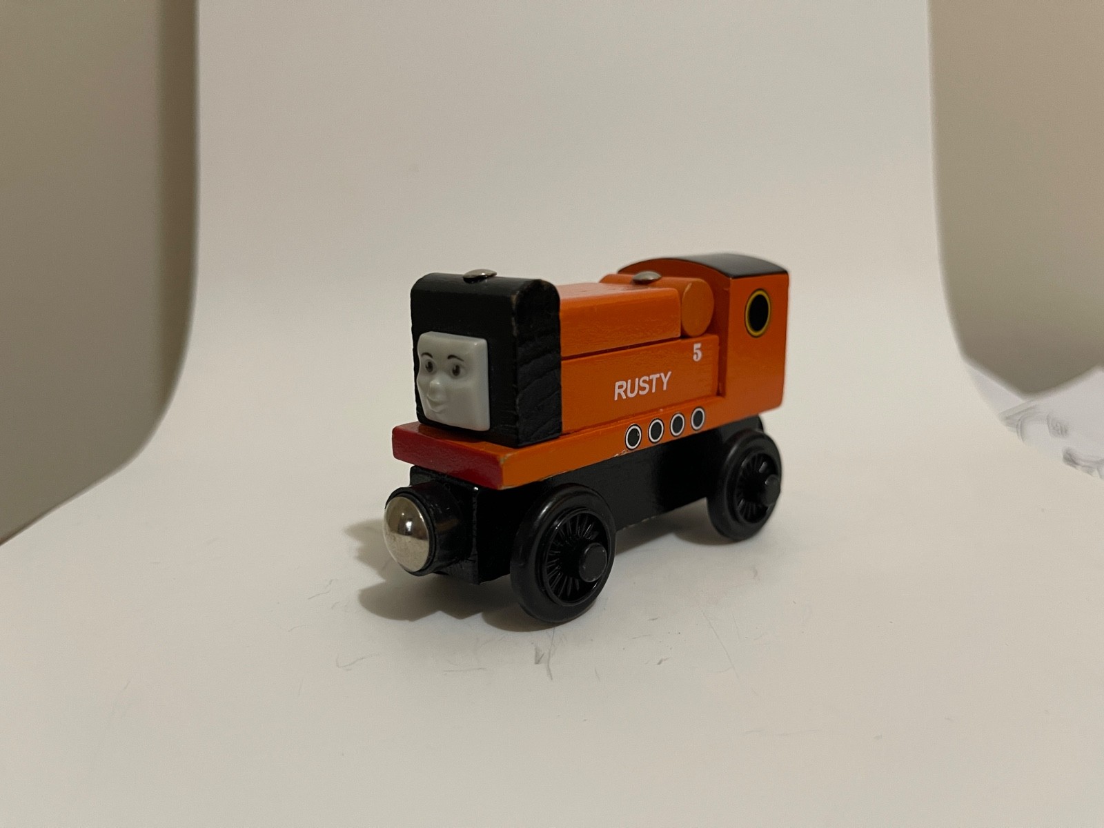 Thomas & Friends RUSTY Wooden Railway Train Tank Engine 2003 Used Good Condition