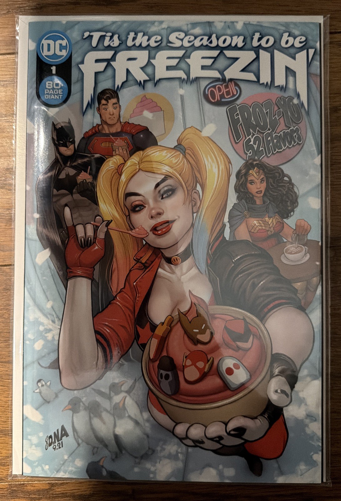 'TIS THE SEASON TO BE FREEZIN * DC COMICS * 2022 * NEAR MINT * $9.99 RETAIL