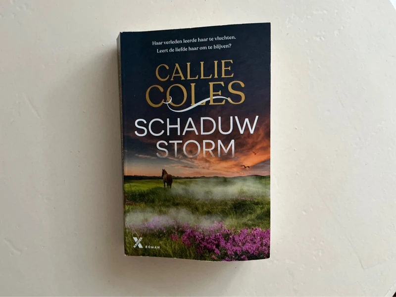Schaduw Storm, Callie Coles