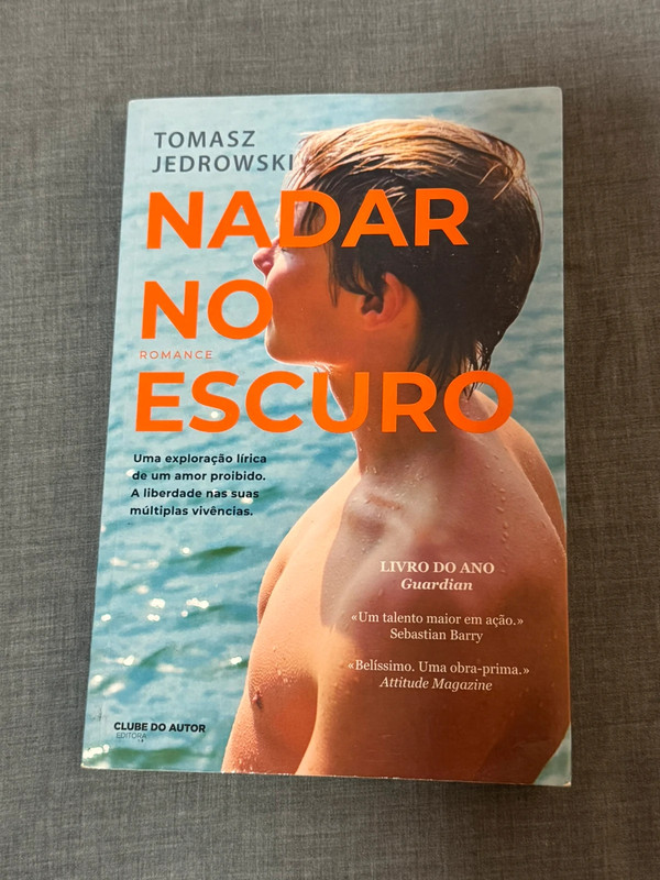 nadar no escuro, Tomasz Jedfowski