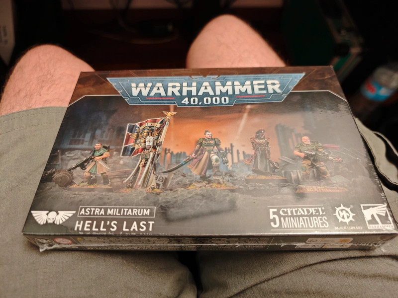 Astra Militarum Hell's Last Caja Limtada WH40k