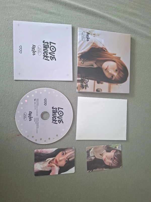 Youngeun lovestruck album