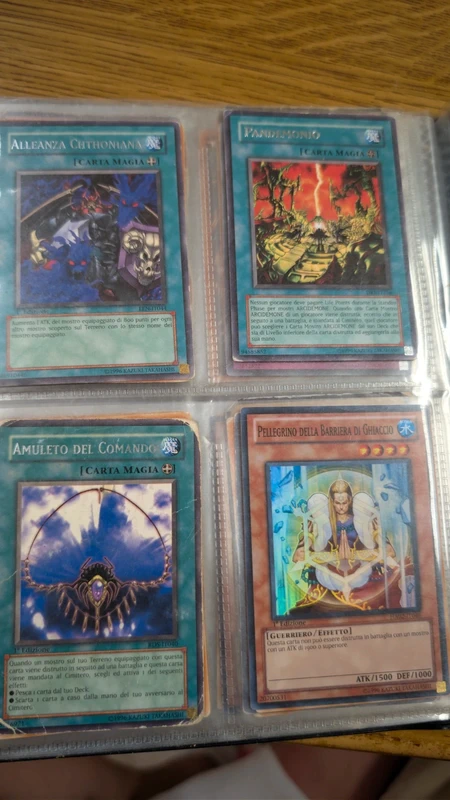Piccolo lotto carte Yu-Gi-Oh