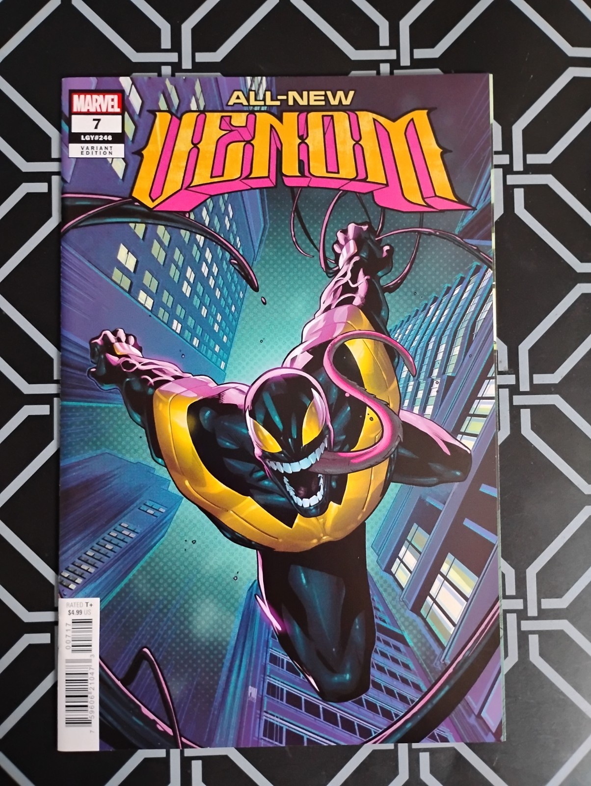 Nuovo Venom #6 - 1:25 RATIO E.J. Su Variant Marvel Comics