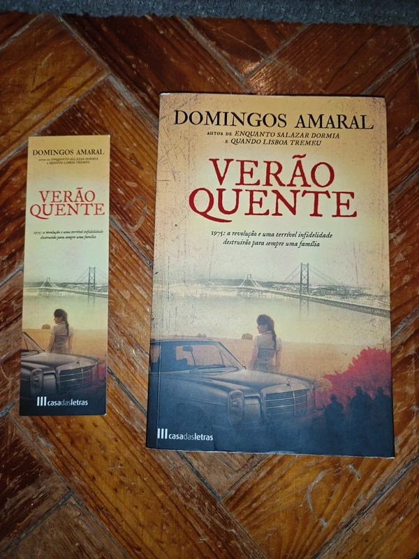 Livro Veráo Quente. Autor: Domingos Amaral (2012)