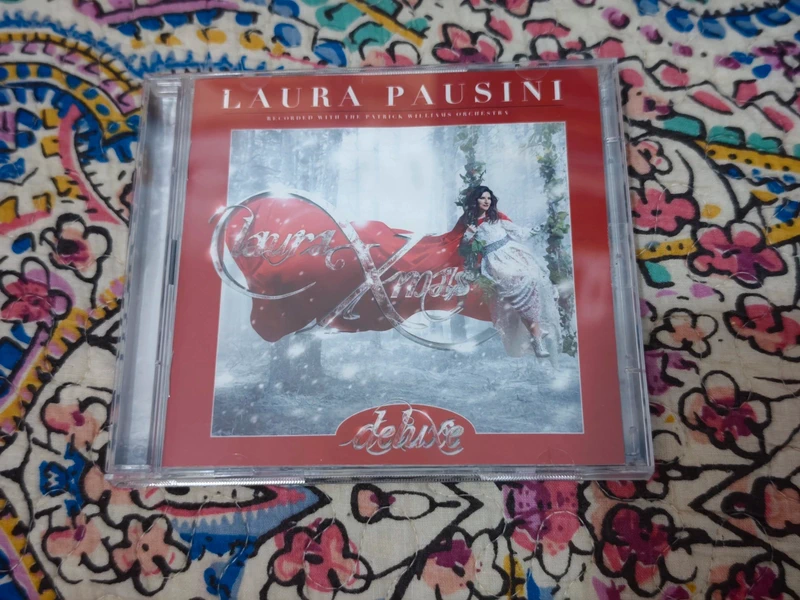Laura Pausini Xmas Deluxe