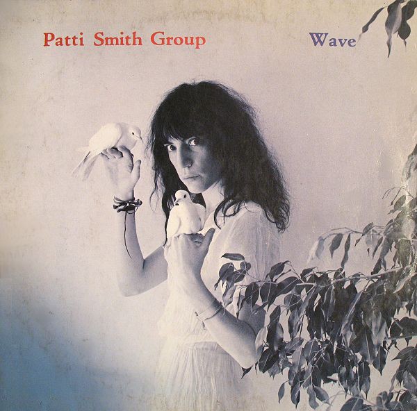 Patti Smith Group - Wave (LP, Album) (Very Good (VG)) - 4393806837