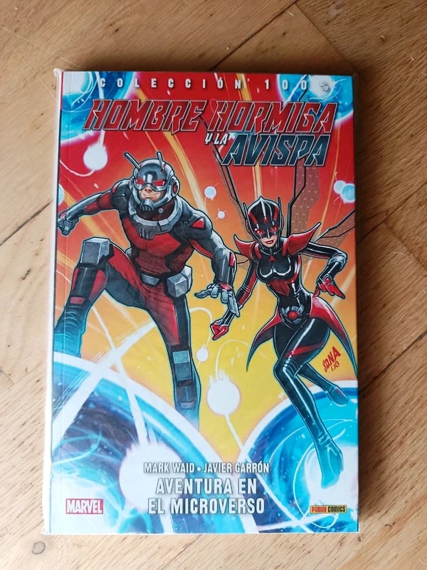 Colección 100% Marvel: Hombre Hormiga y La Avispa - Aventura en el Microverso (Tapa Blanda) Panini