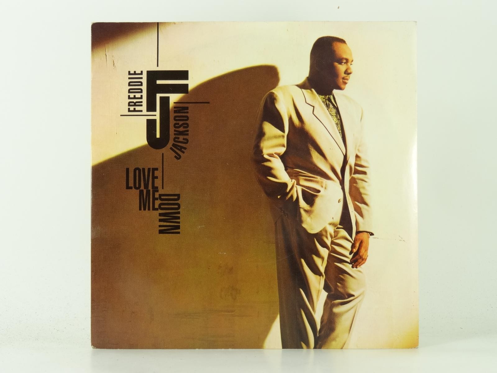 FREDDIE JACKSON LOVE ME DOWN (2) (47) 2 Track 7" Single plus Picture Sleeve CAPI