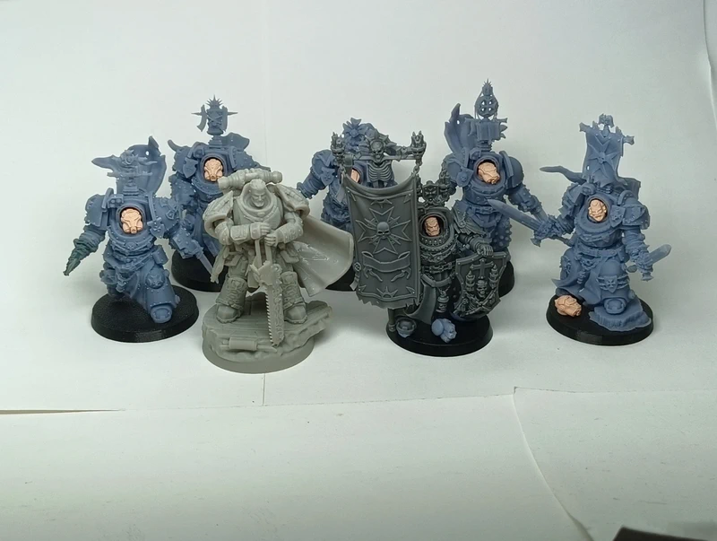 Miniaturas futuristas espaciales templarias