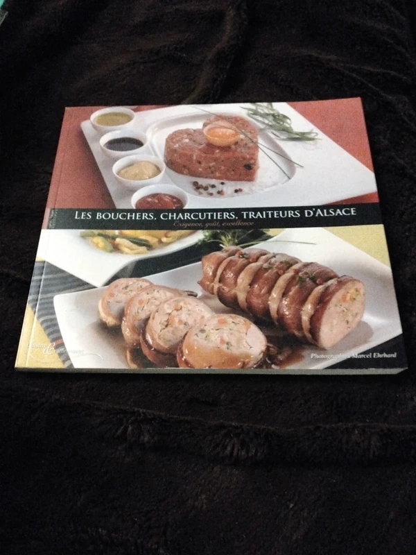 Les Bouchers, Charcutiers, Traiteurs d’Alsace – Parfait état