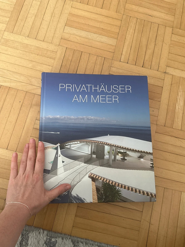 Coffee table book - de/fr/es/eng