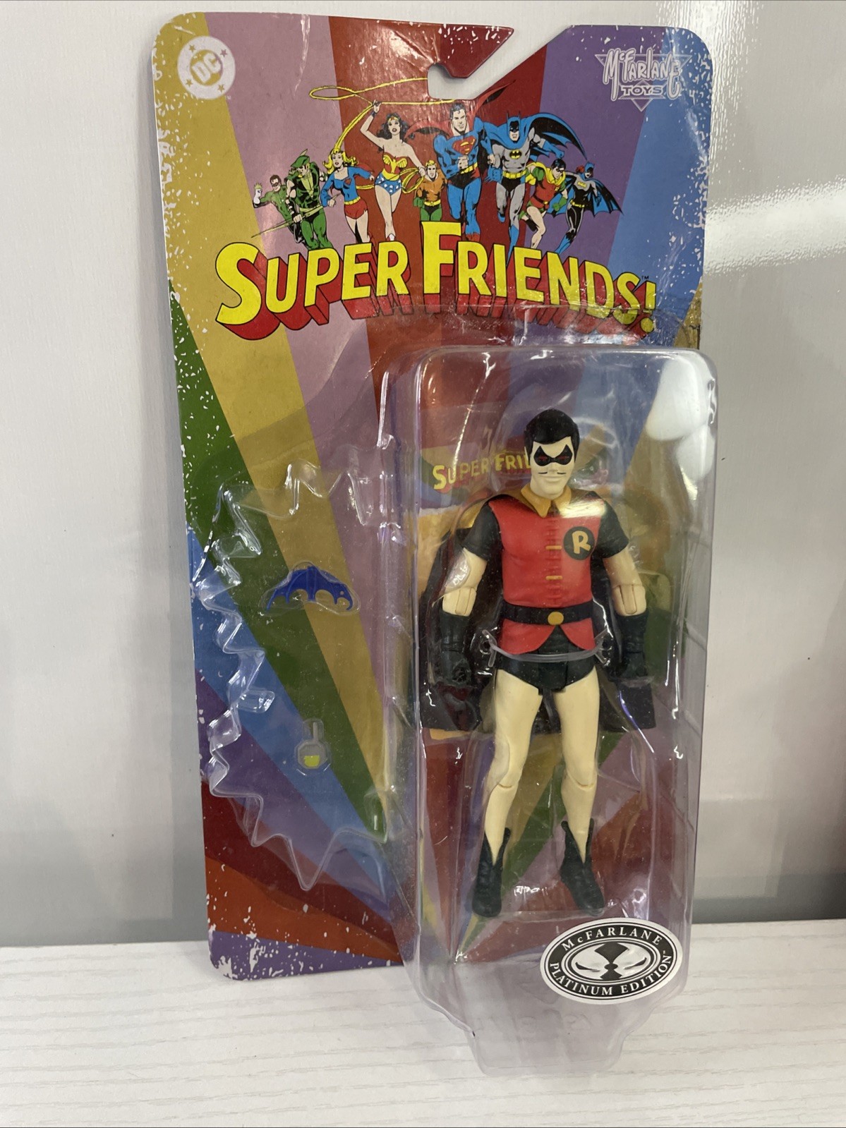 Modellino McFarlane Toys DC Retro Super Friends Evil Robin Platinum Edition 6"