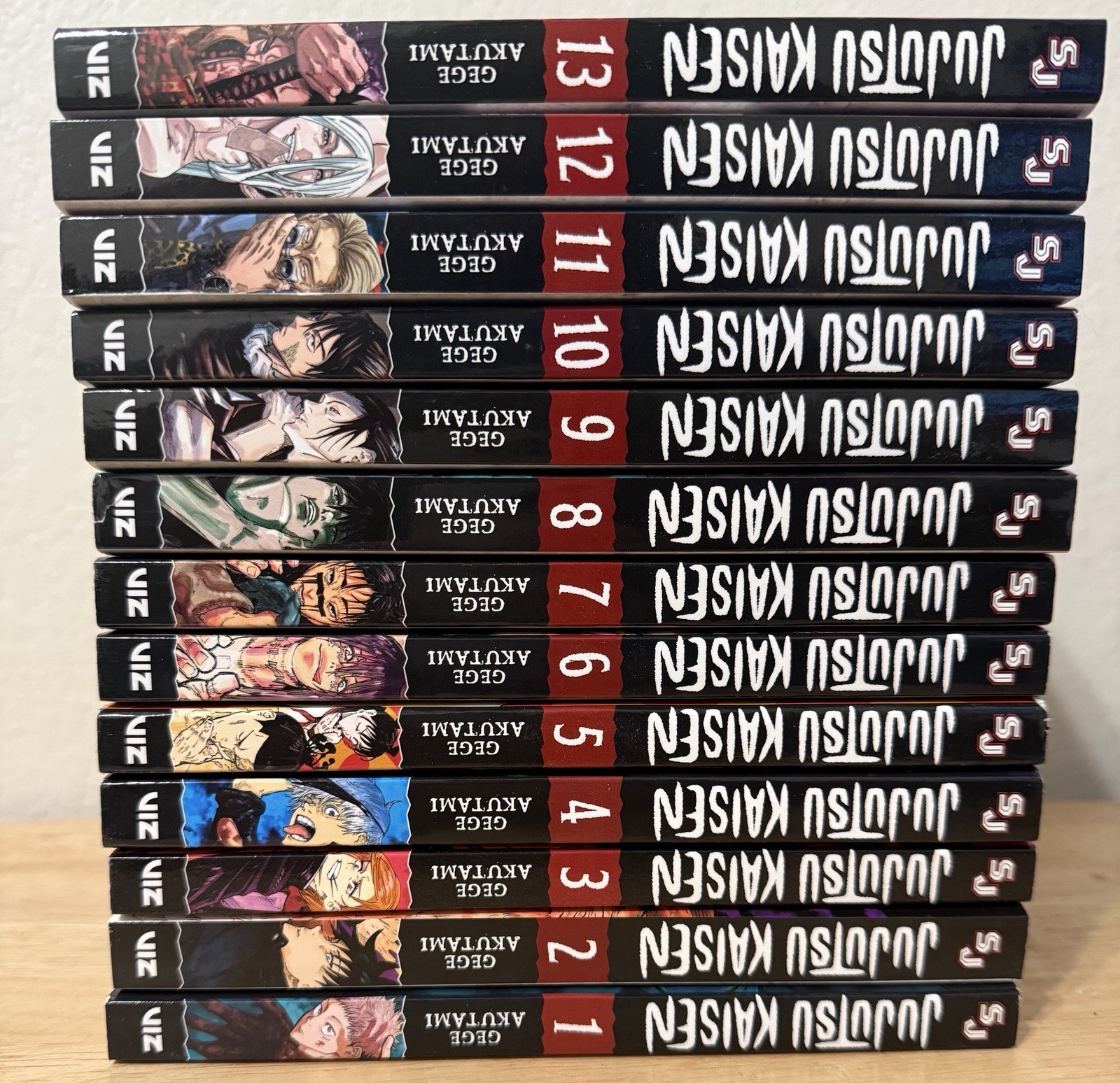 Lotto Manga Jujutsu Kaisen - Media VIZ Inglese - Gege Akutami - Volumi 1 - 13