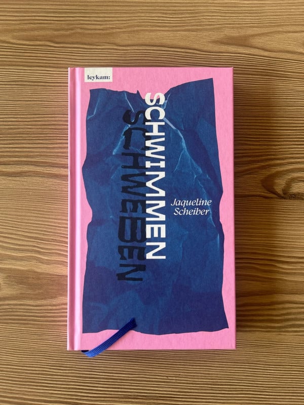 Schwimmen Schweben von Jaqueline Scheiber