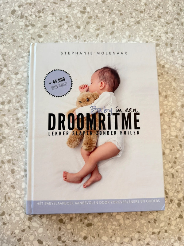 Boek baby in droomritme
